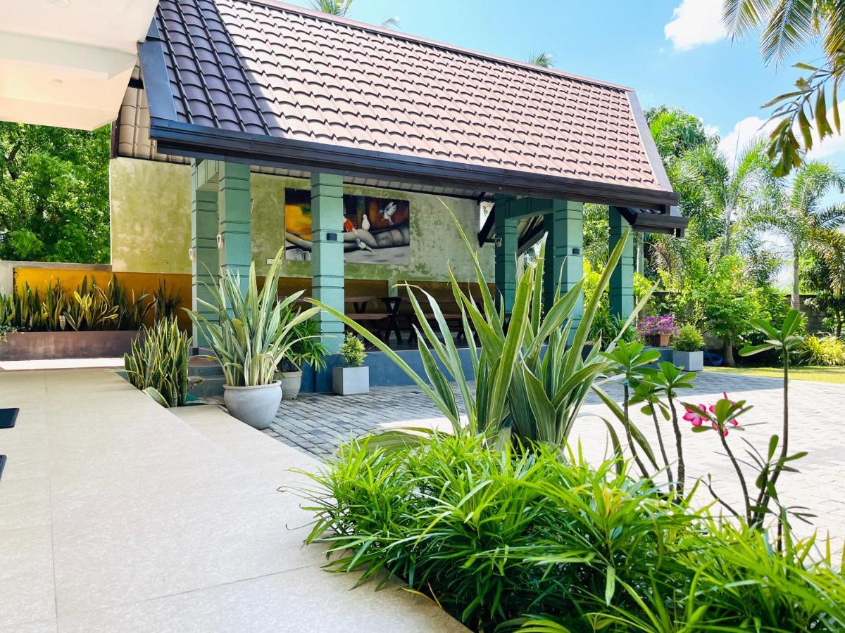 Aura Villa Полоннарува Экстерьер фото